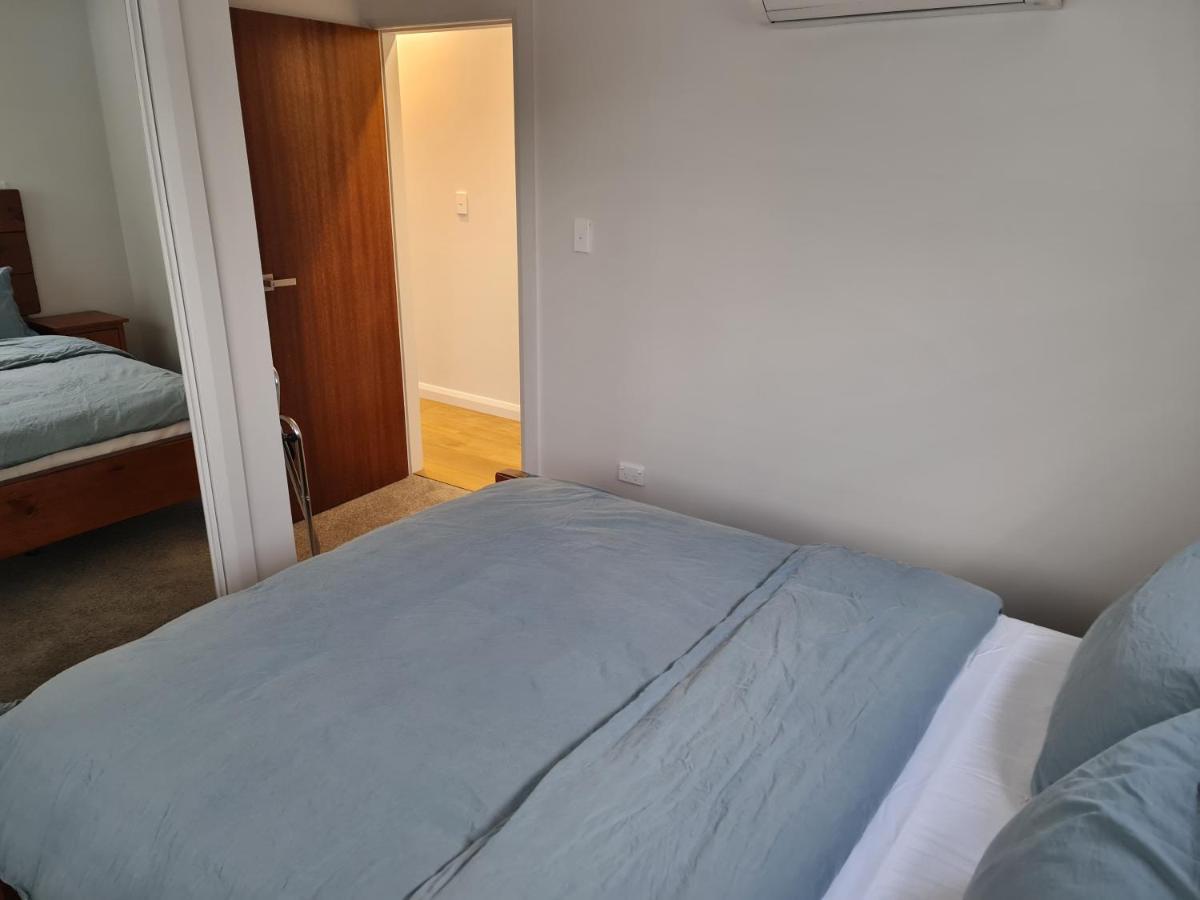 Brand New Home - Central Masterton Eksteriør billede